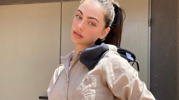 Yael Shelbia, soldoier